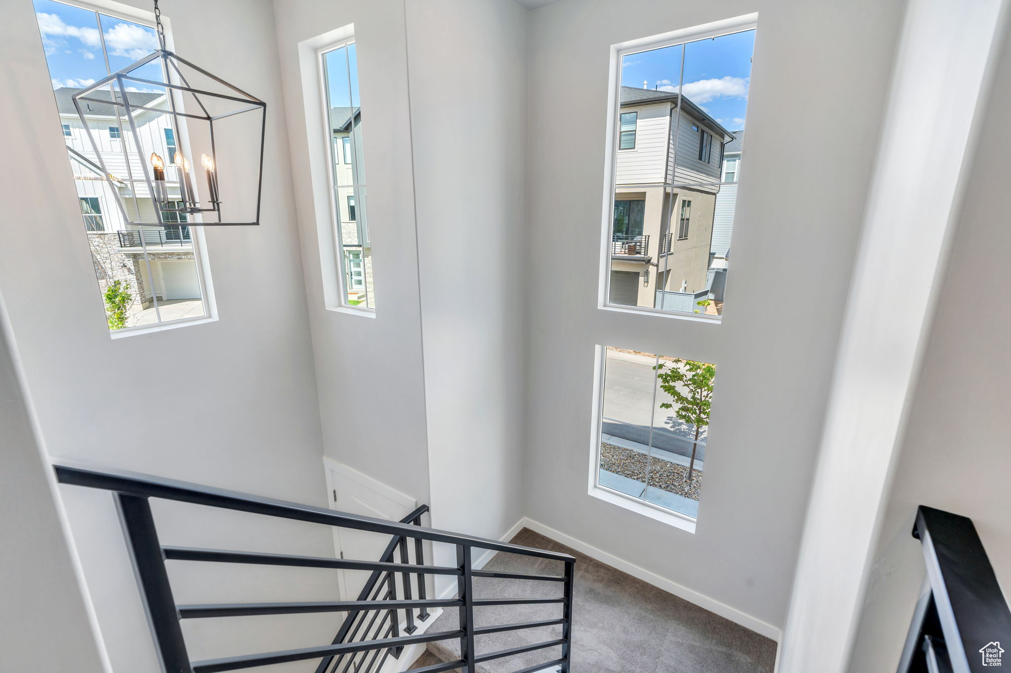 HOLBROOK E VILLA - Residential