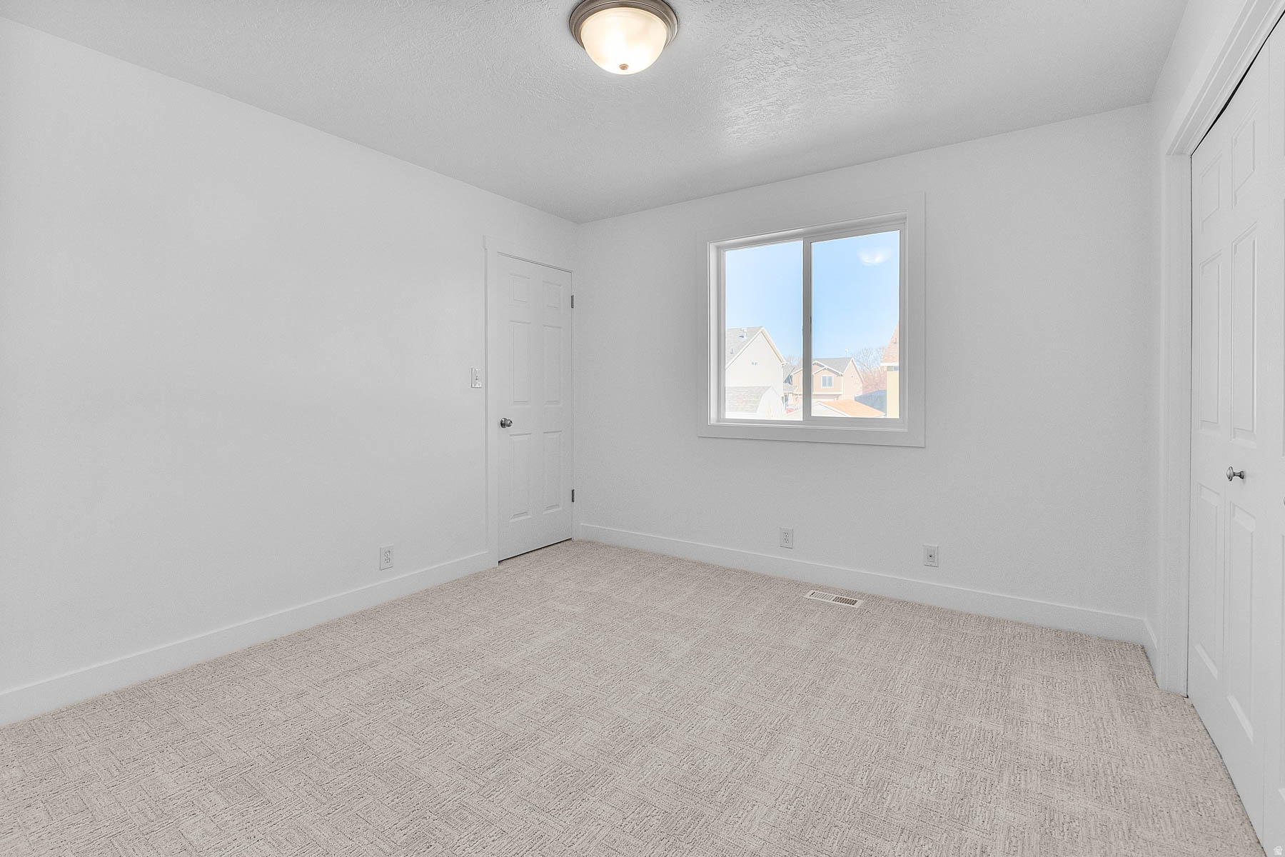 STATEN FARMS - Residential