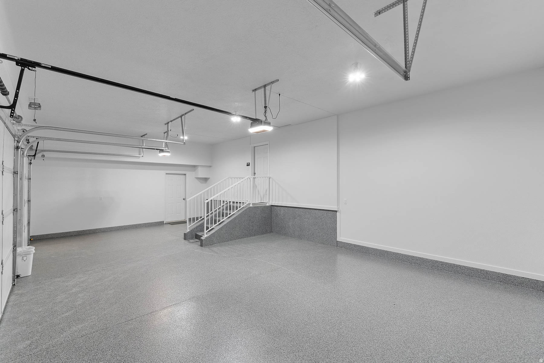 STATEN FARMS - Residential