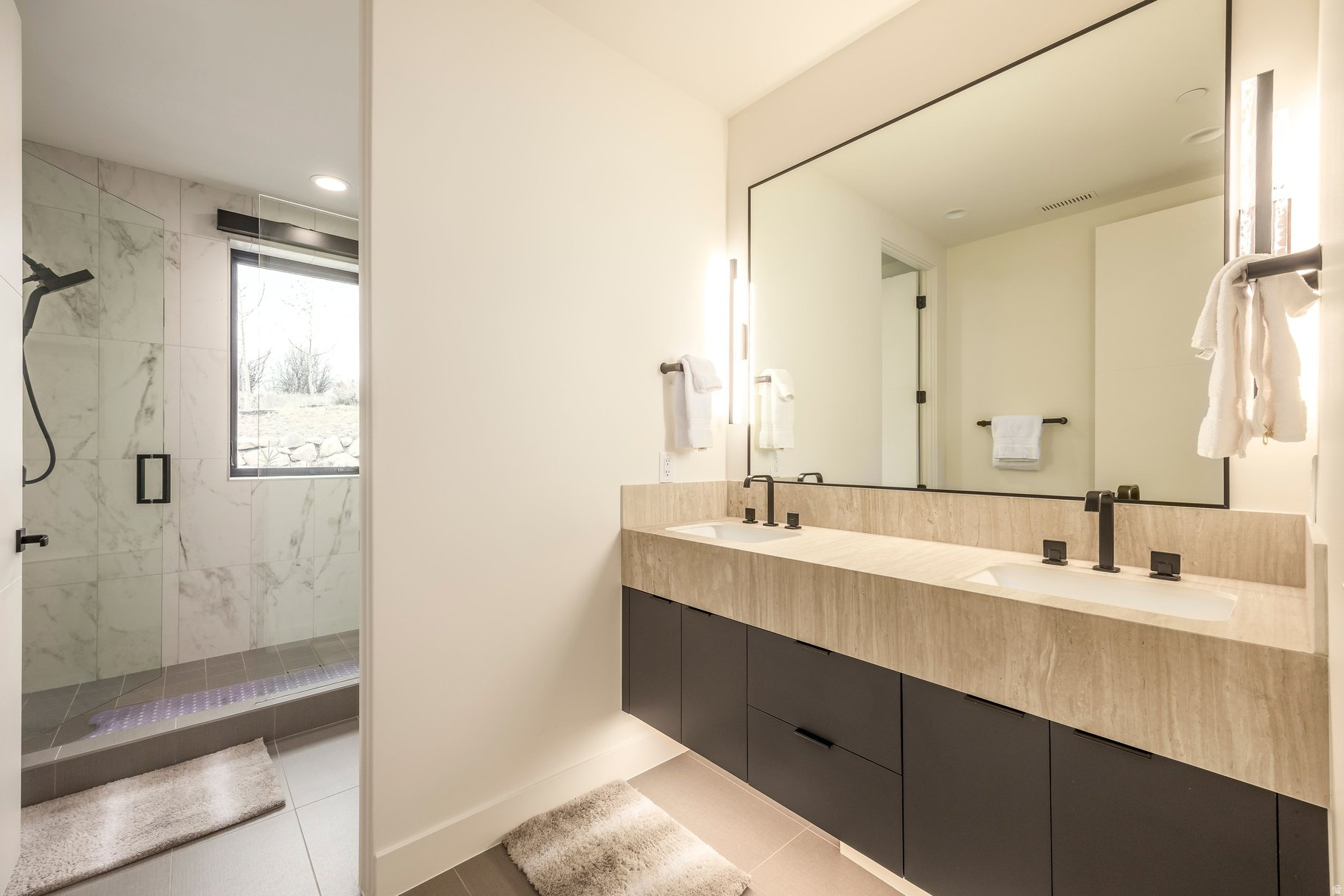 ASPEN CAMP - Residential