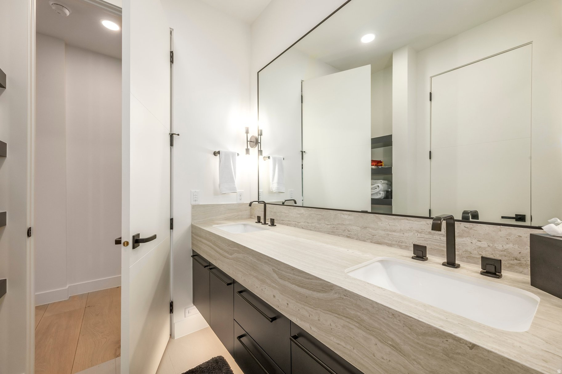 ASPEN CAMP - Residential