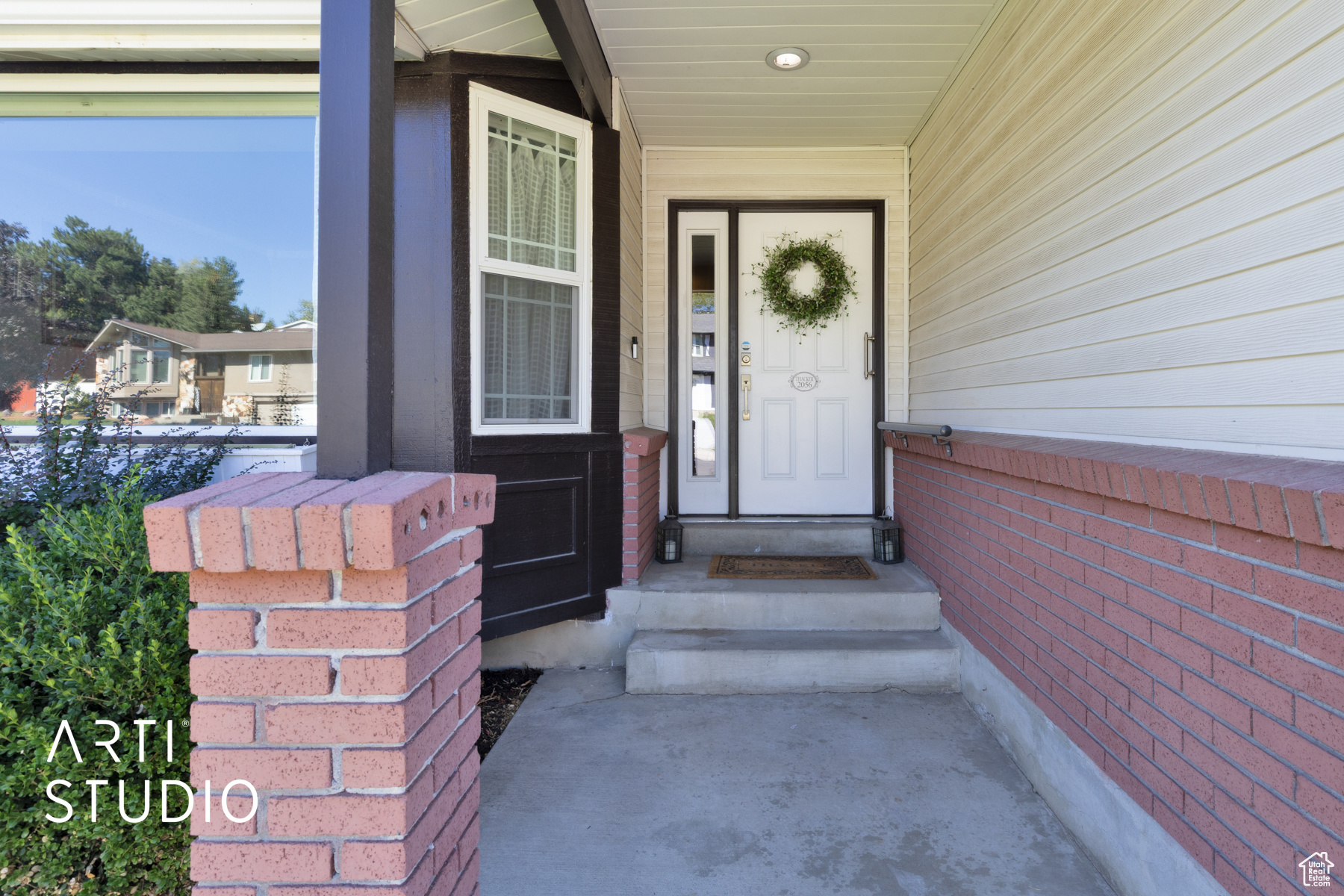 MEADOWS - Residential
