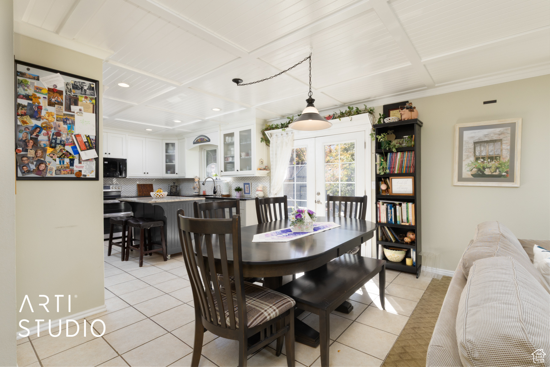 MEADOWS - Residential