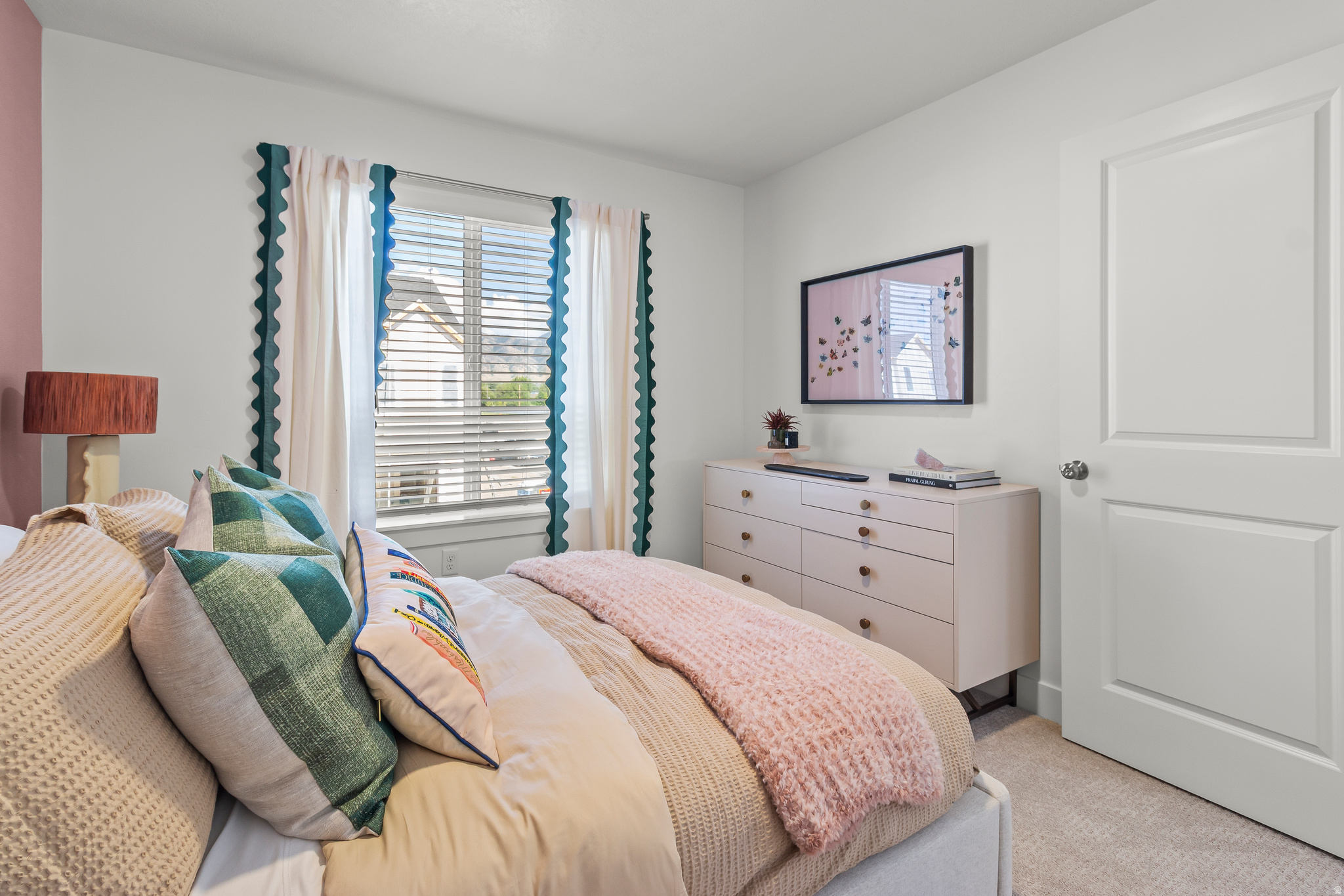 SUGAR CREEK TOWNHOMES - Residential