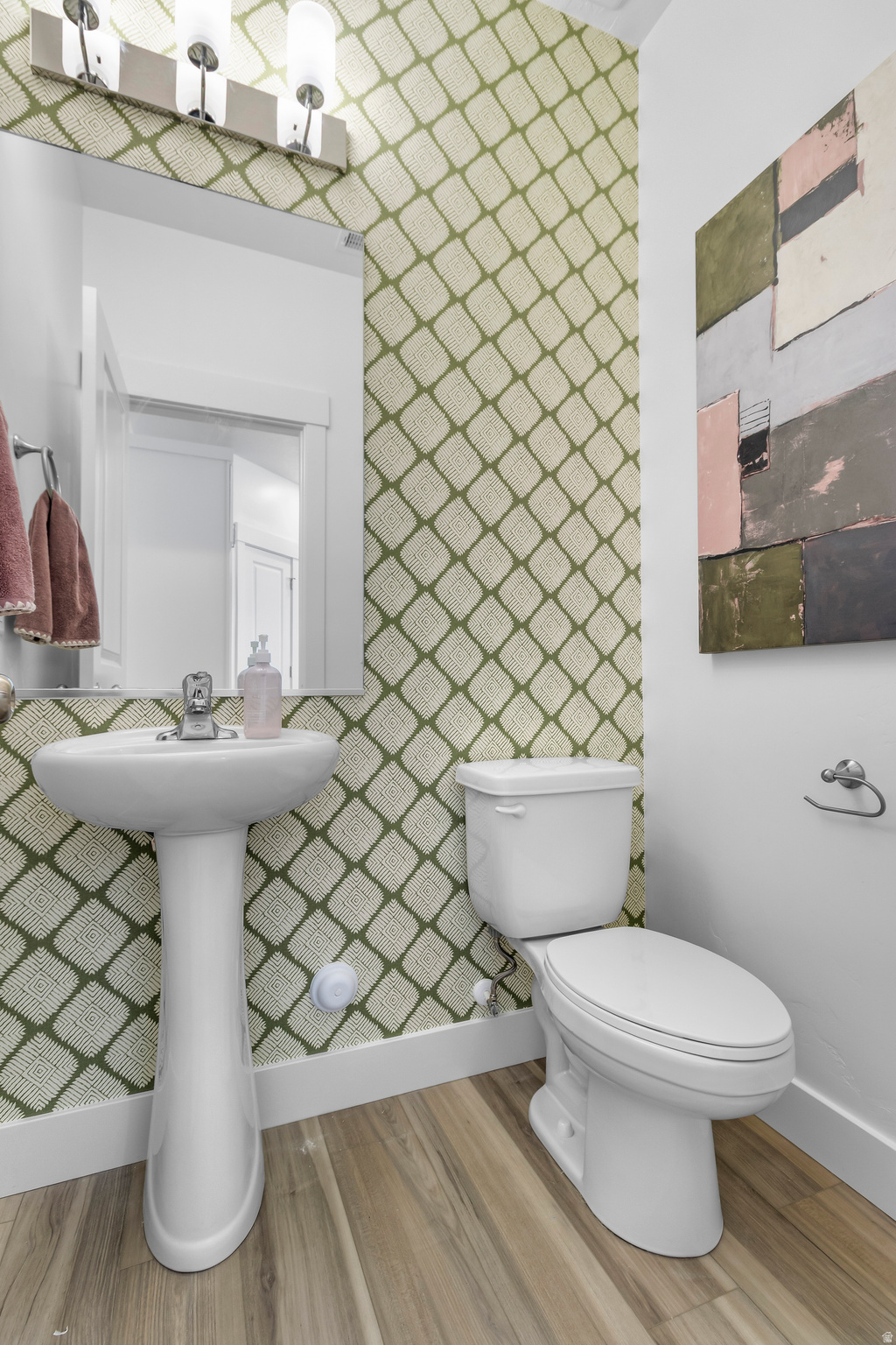 SUGAR CREEK TOWNHOMES - Residential