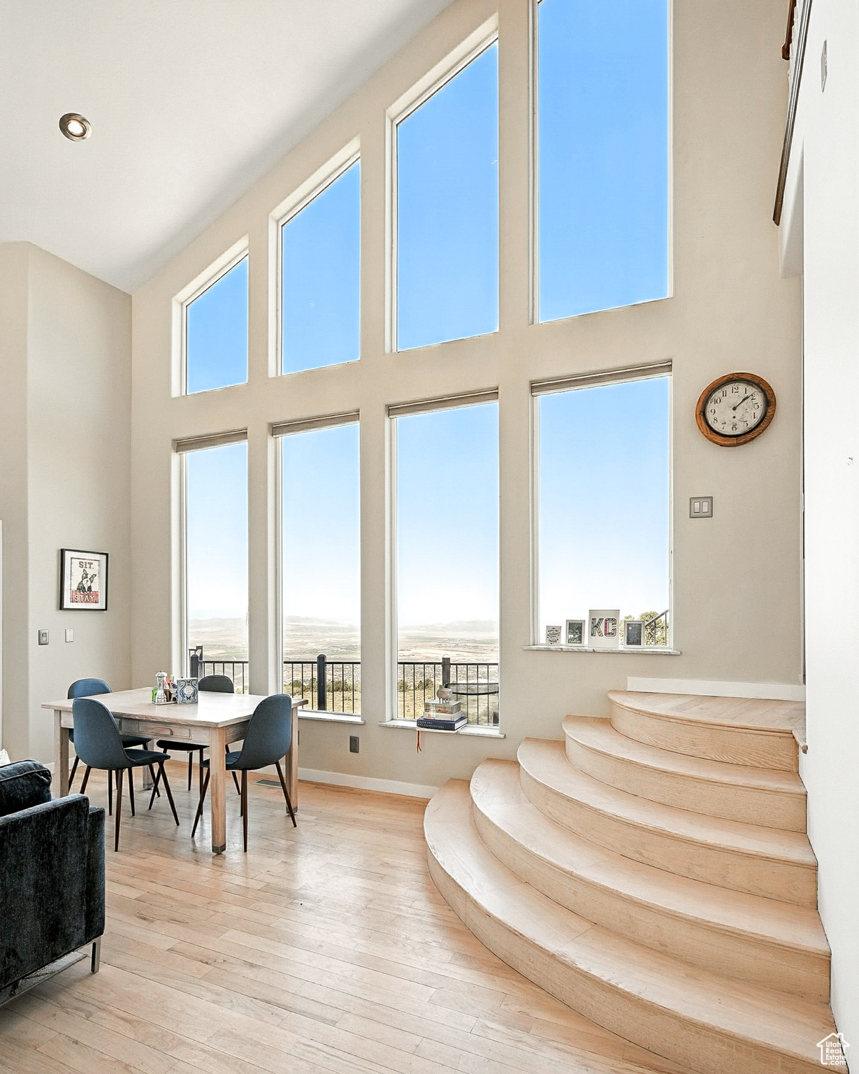 CEDAR HIGHLANDS - Residential
