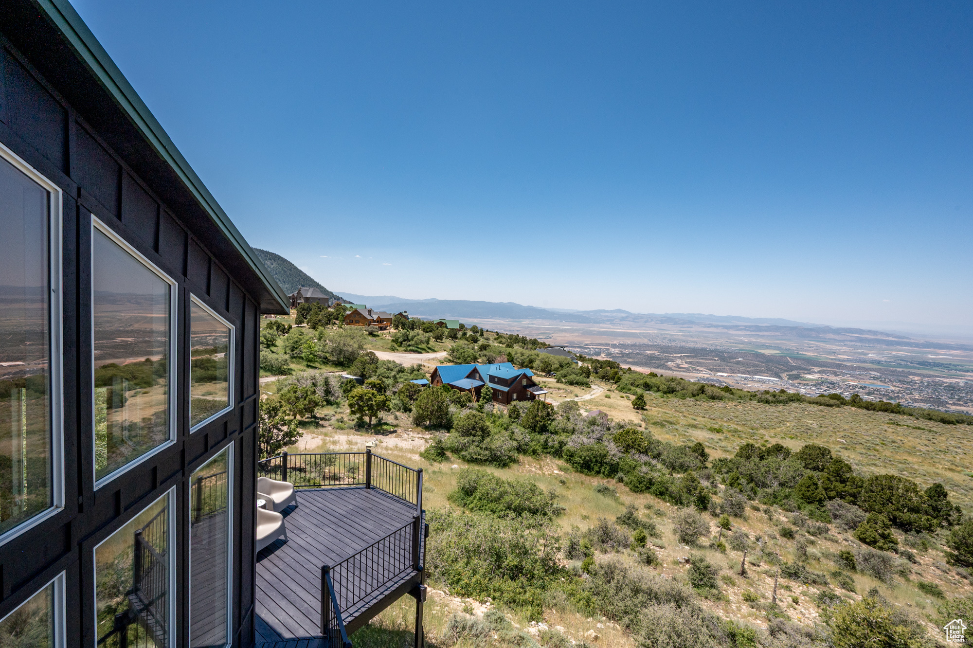 CEDAR HIGHLANDS - Residential