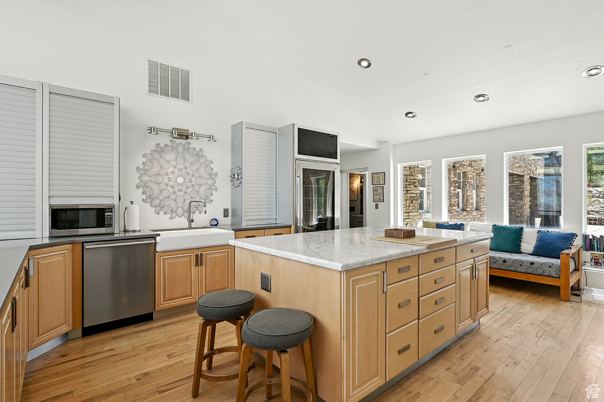 CEDAR HIGHLANDS - Residential