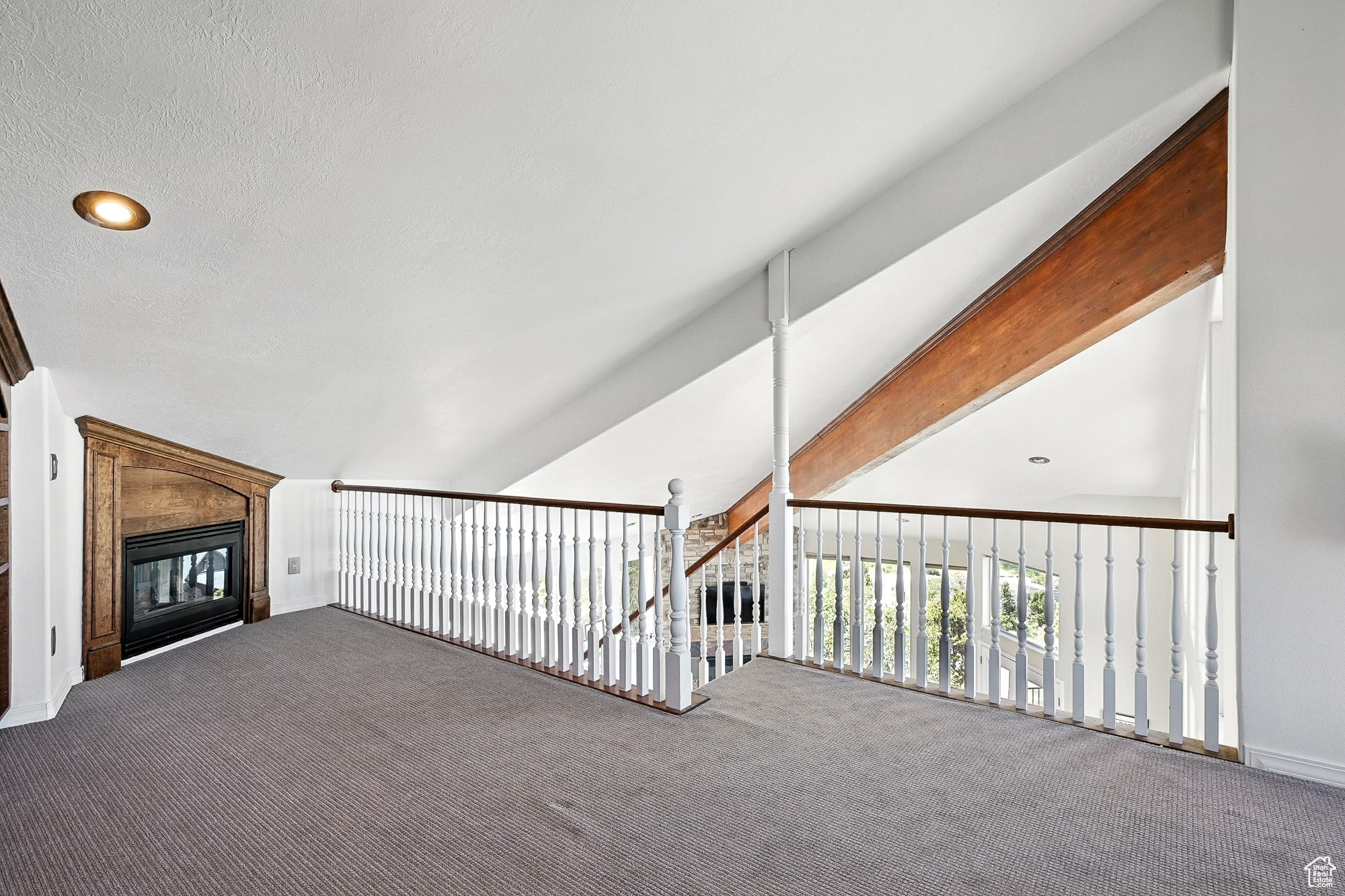 CEDAR HIGHLANDS - Residential