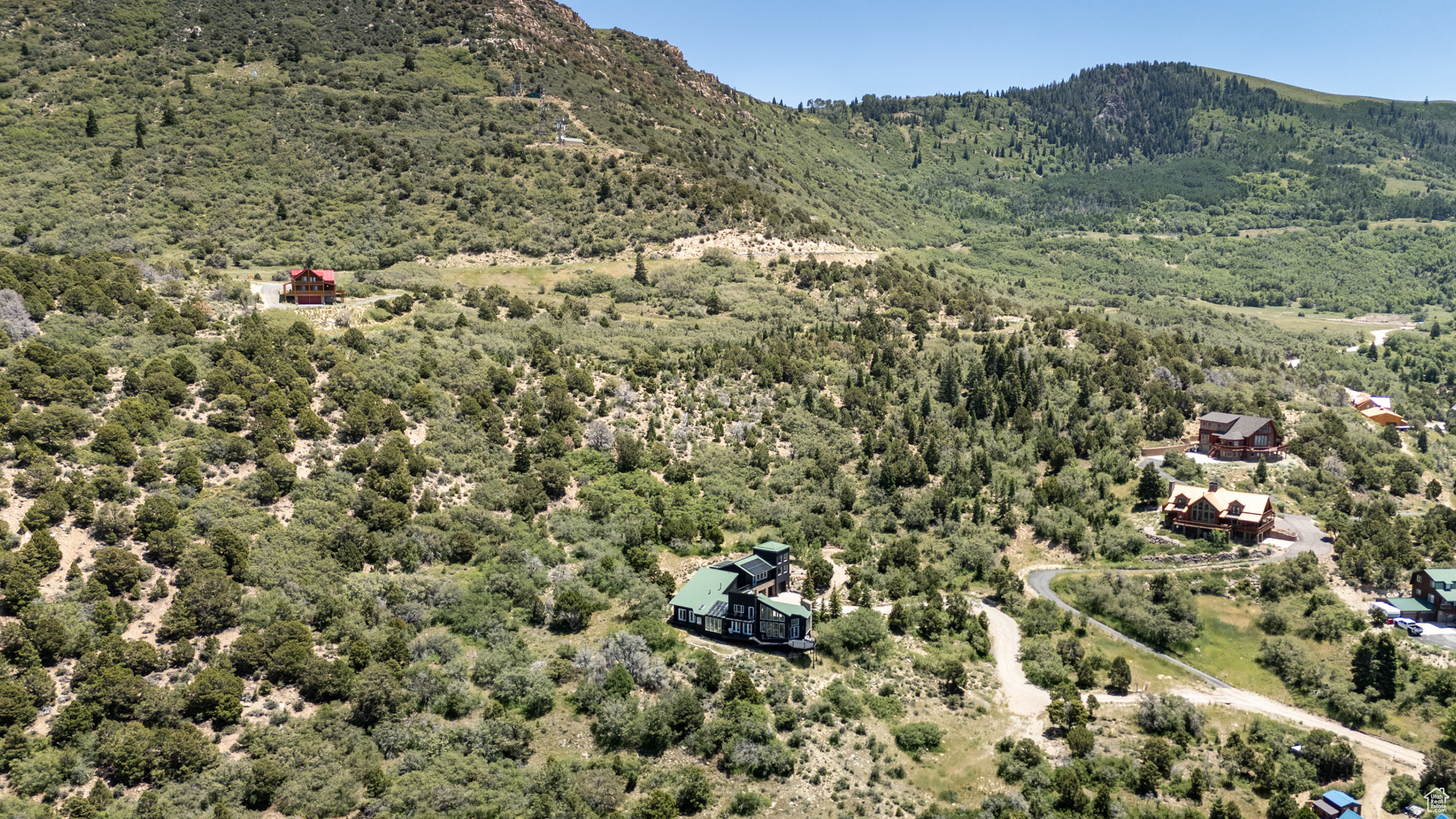 CEDAR HIGHLANDS - Residential