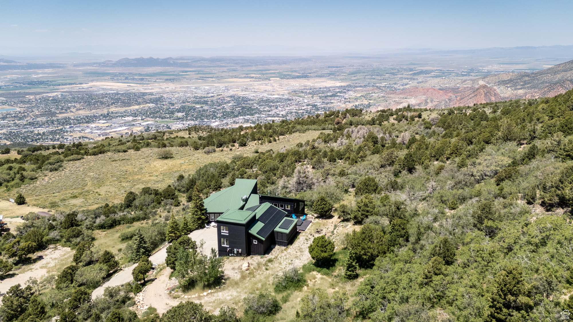 CEDAR HIGHLANDS - Residential