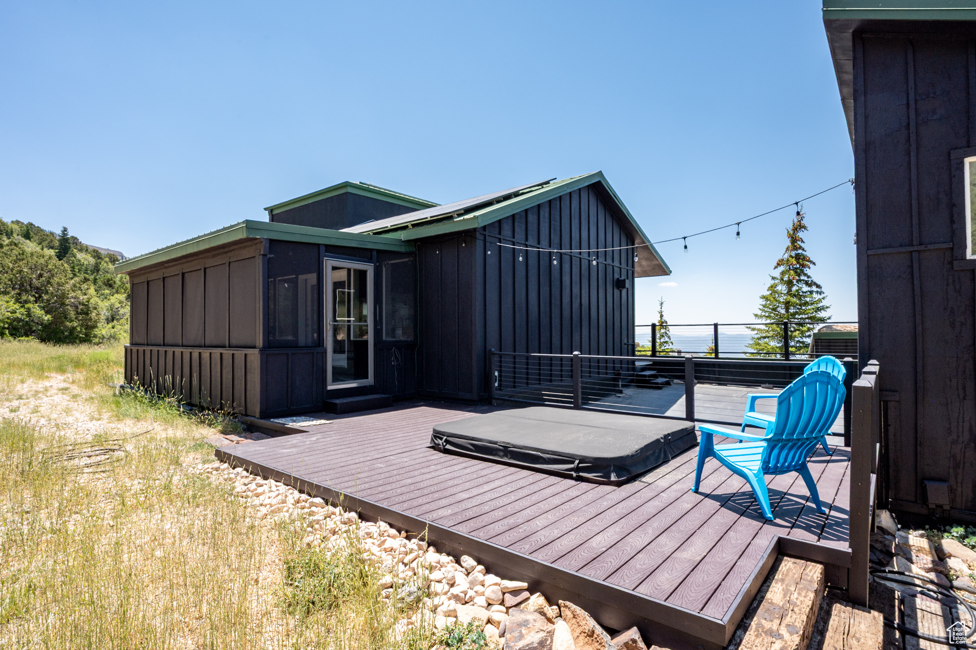CEDAR HIGHLANDS - Residential