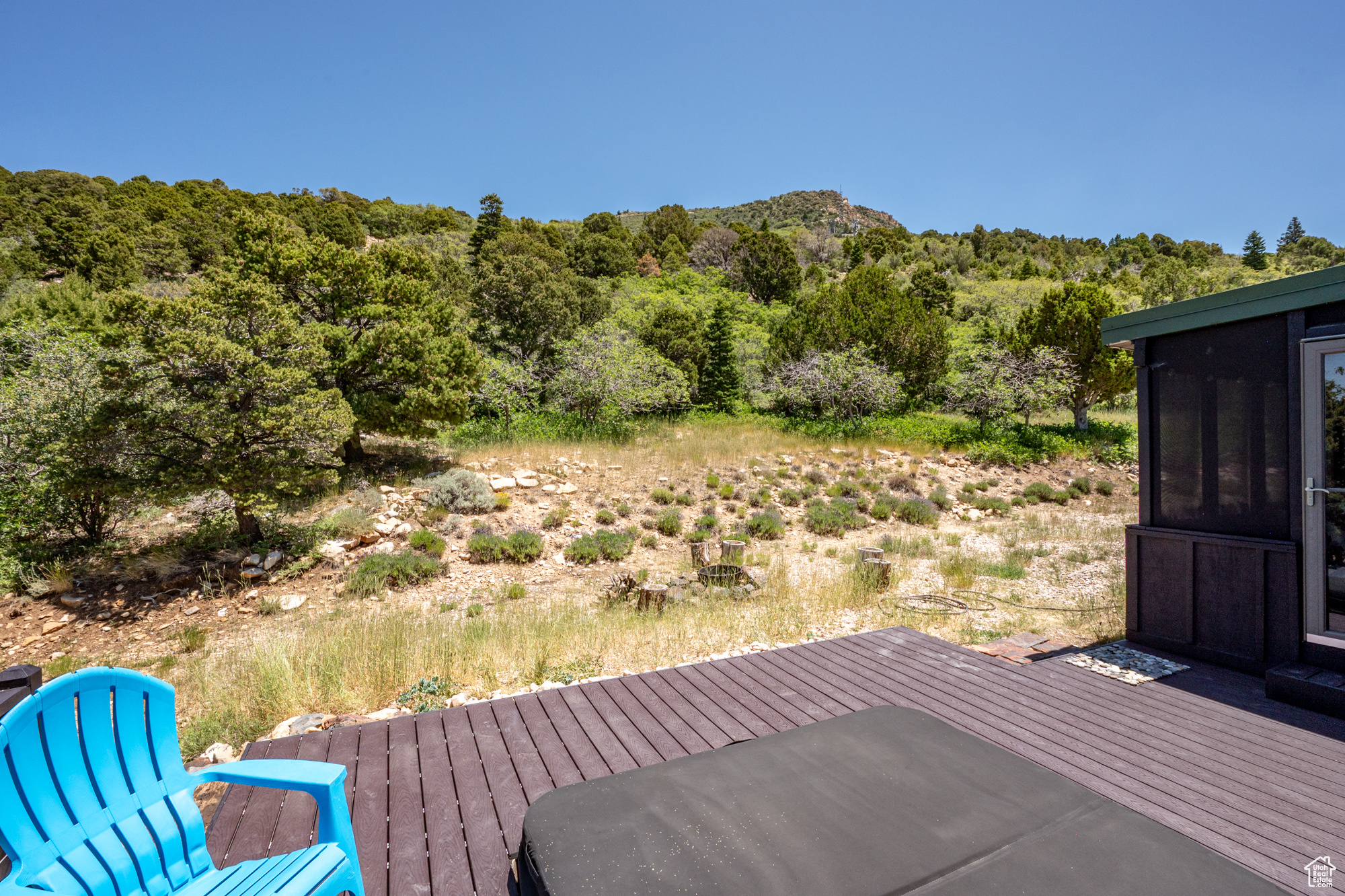 CEDAR HIGHLANDS - Residential