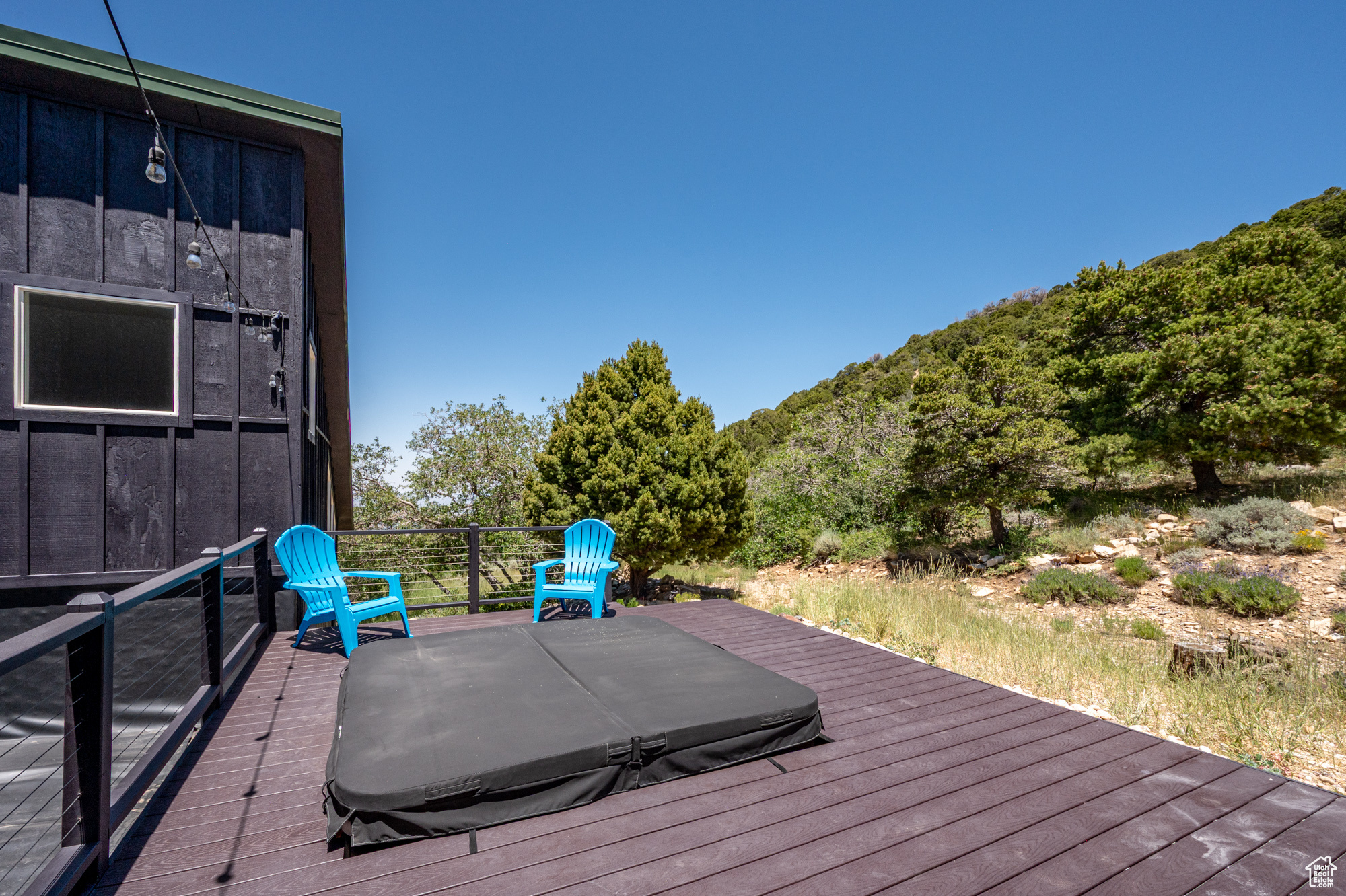 CEDAR HIGHLANDS - Residential