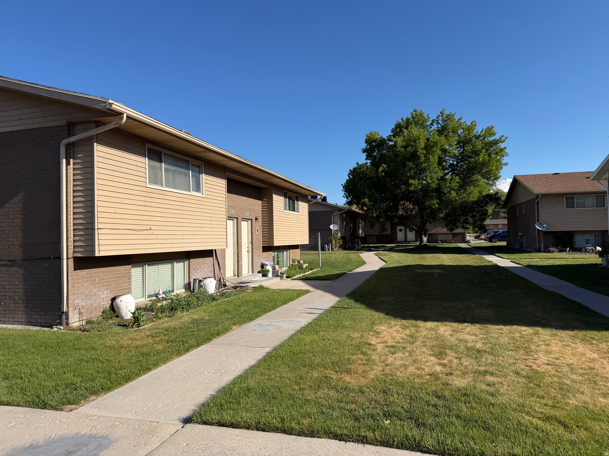 SUNCREST CONDO - Residential