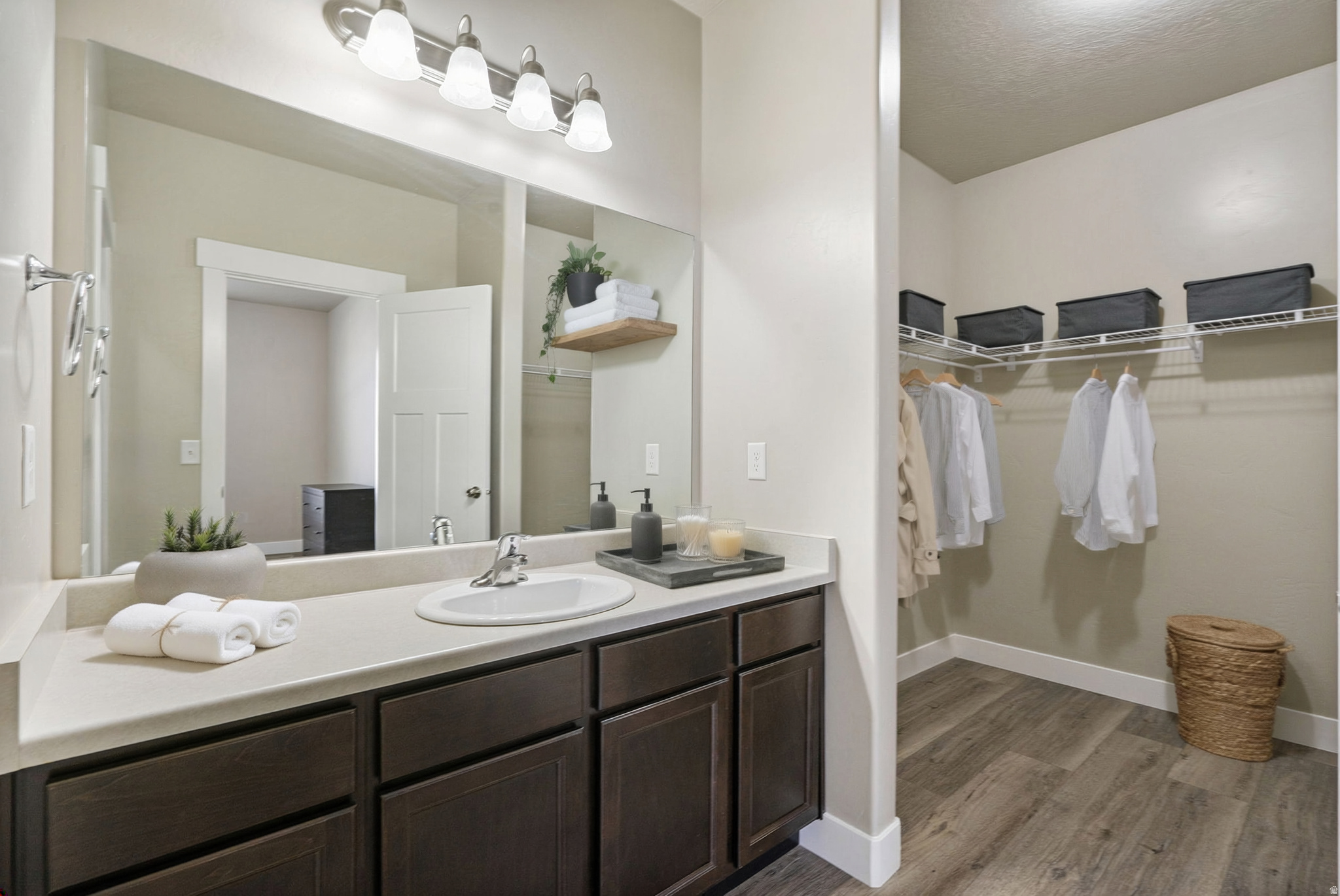 EVOLUTION COMMUNITY - Residential