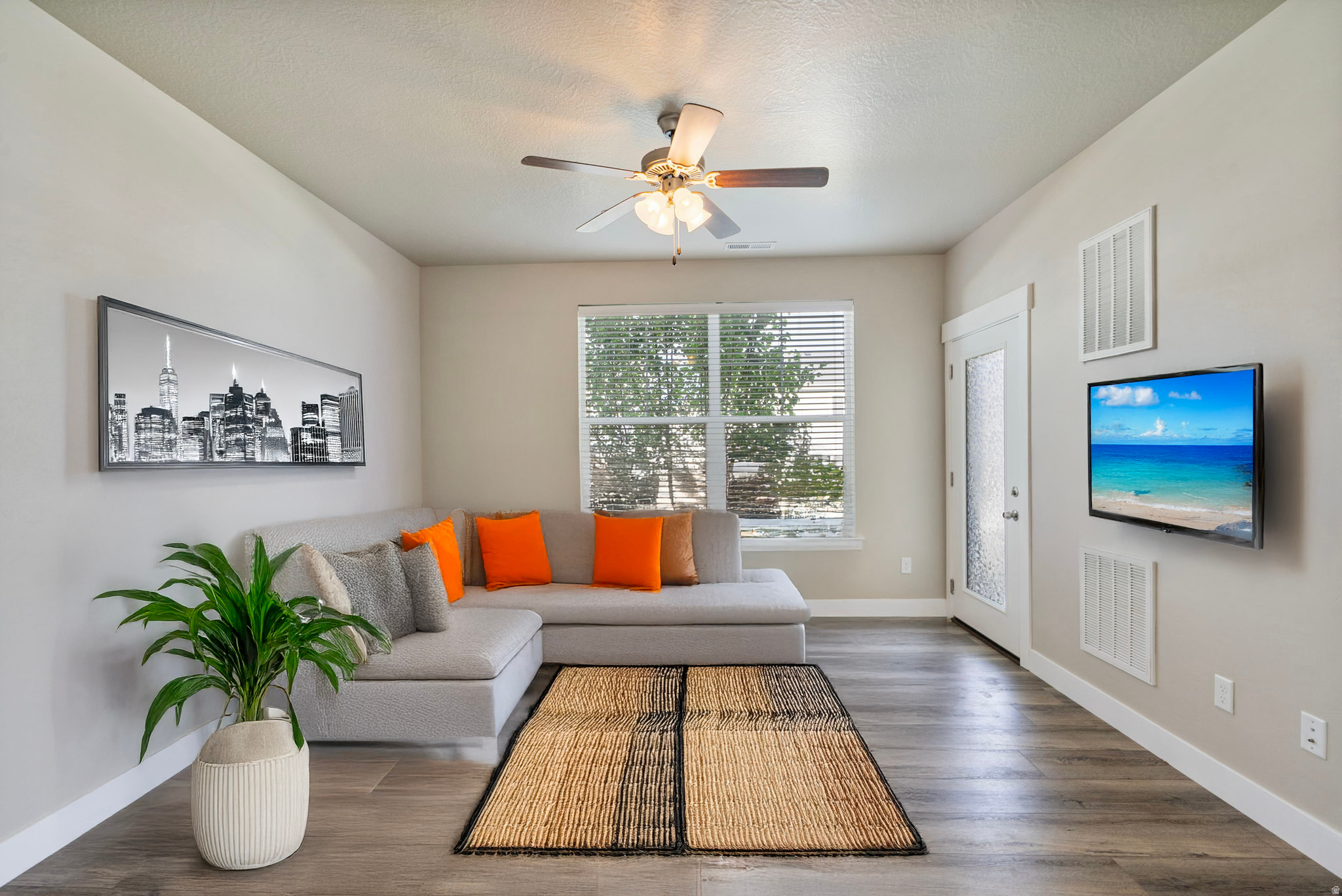 EVOLUTION COMMUNITY - Residential