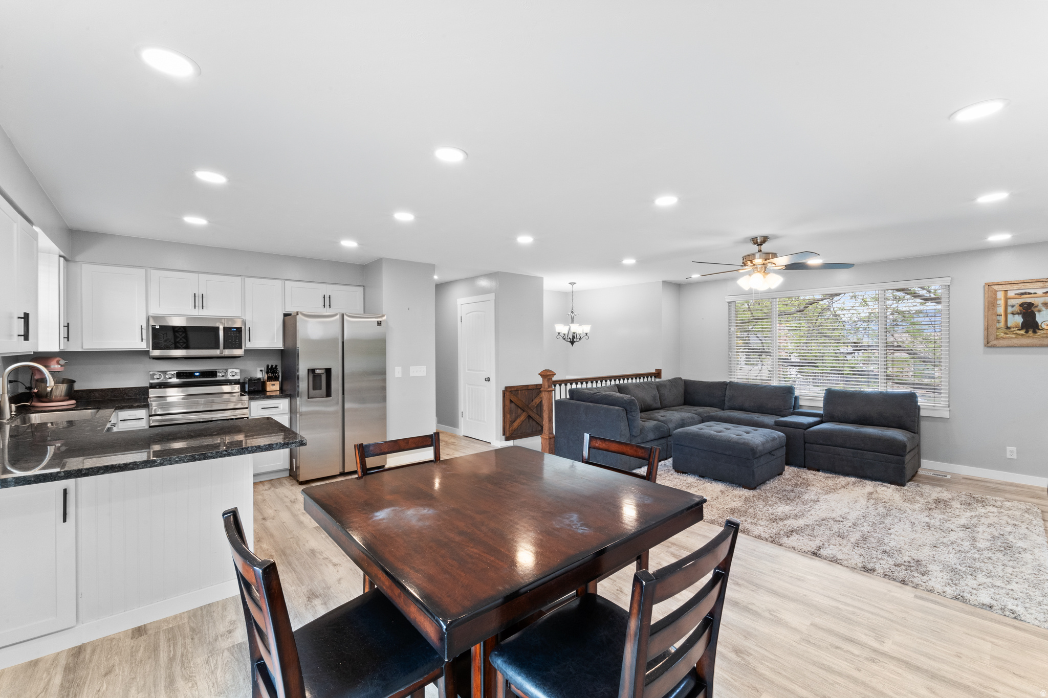 GREEN TREE - Residential