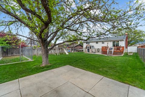 Tiny photo for 4884 S HUNTINGTON RD W, Taylorsville, UT 84129 (MLS # 2151064)