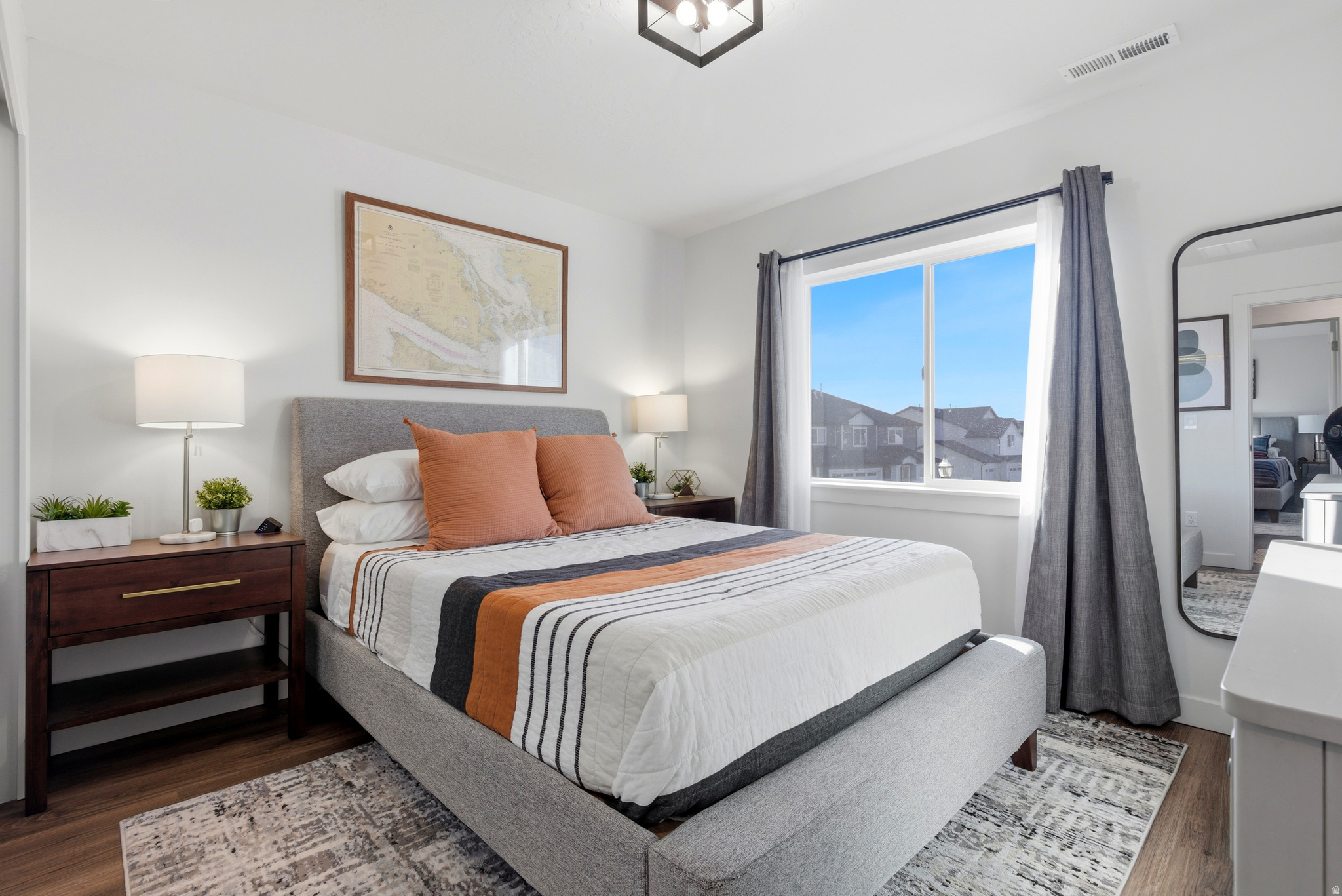 SHAMROCK - Residential