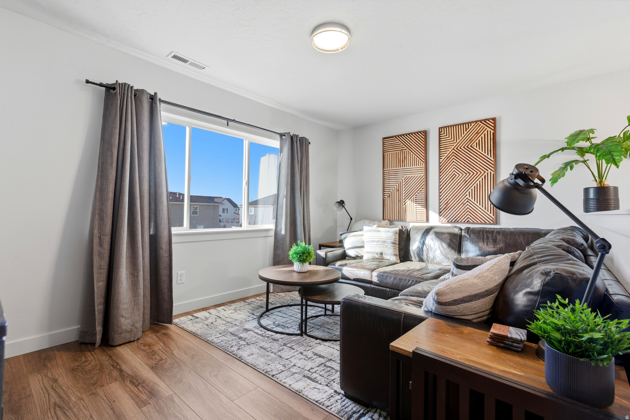 SHAMROCK - Residential