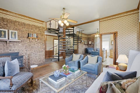 Tiny photo for 211 S 500 W, Lehi, UT 84043 (MLS # 2180275)