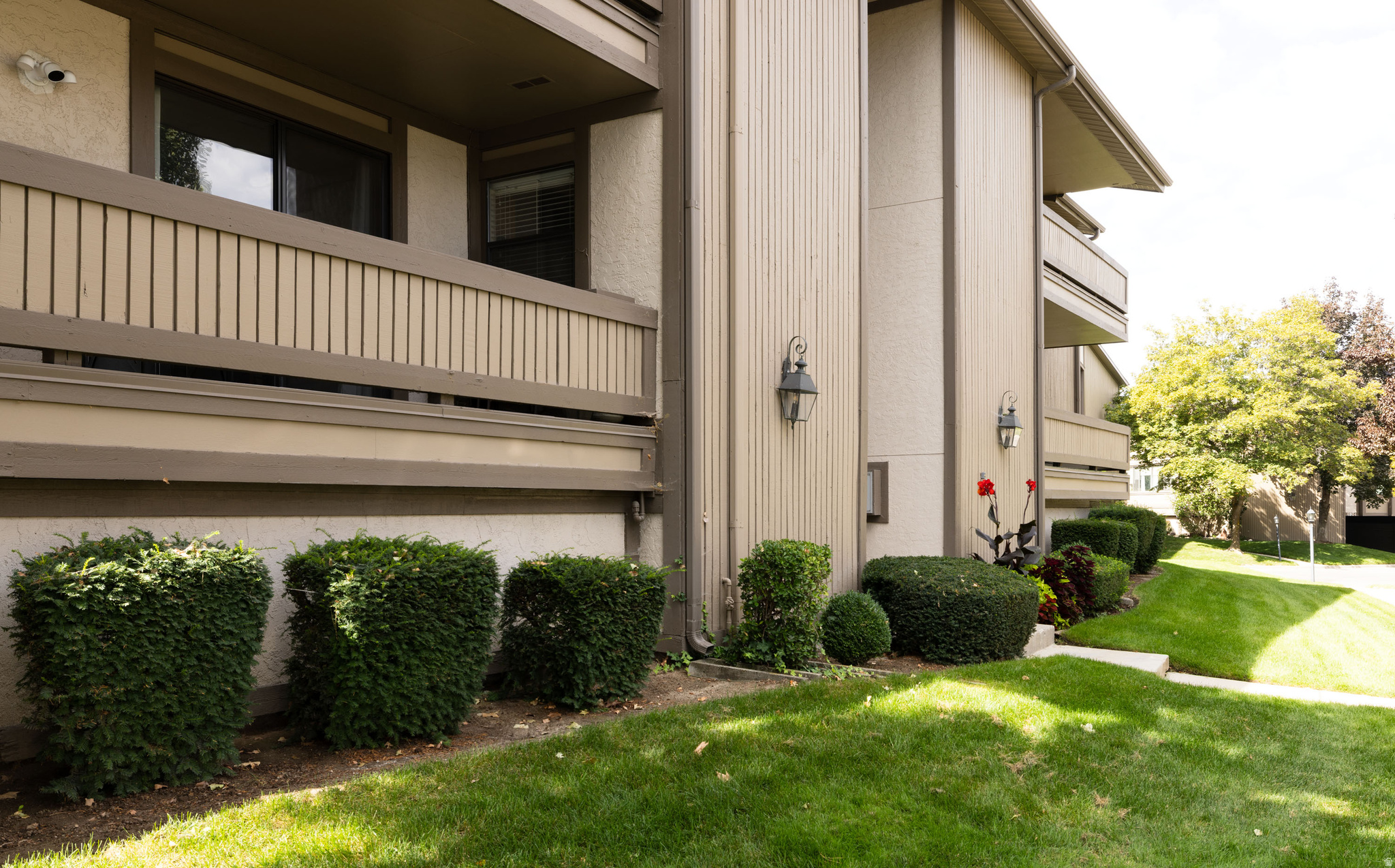 MEADOWS - Residential