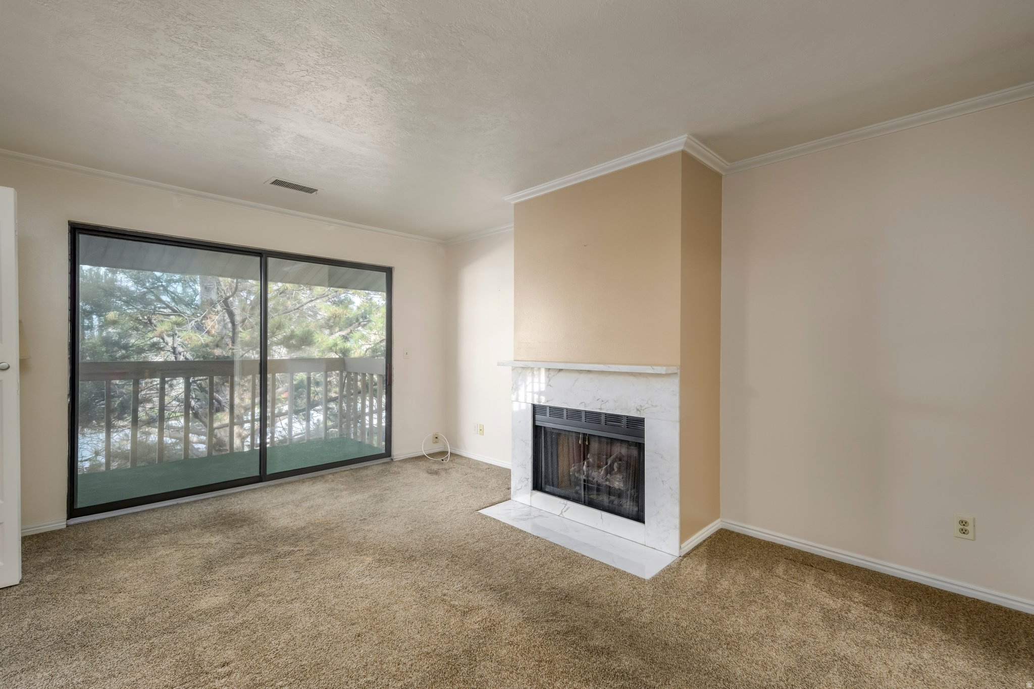 HIGHLAND - Residential