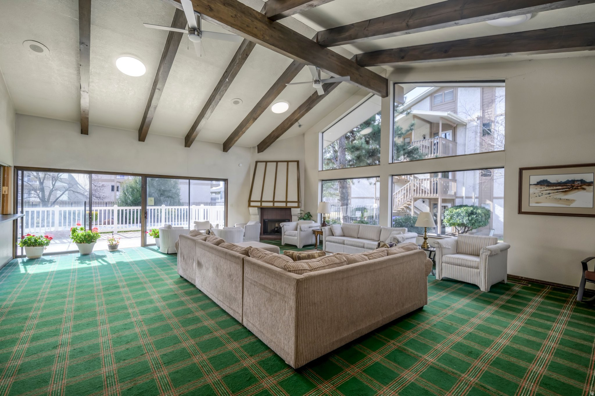 HIGHLAND - Residential