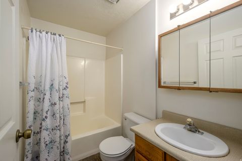 Tiny photo for 1460 E HIGHLAND COVE LN #320, Millcreek, UT 84106 (MLS # 2134834)
