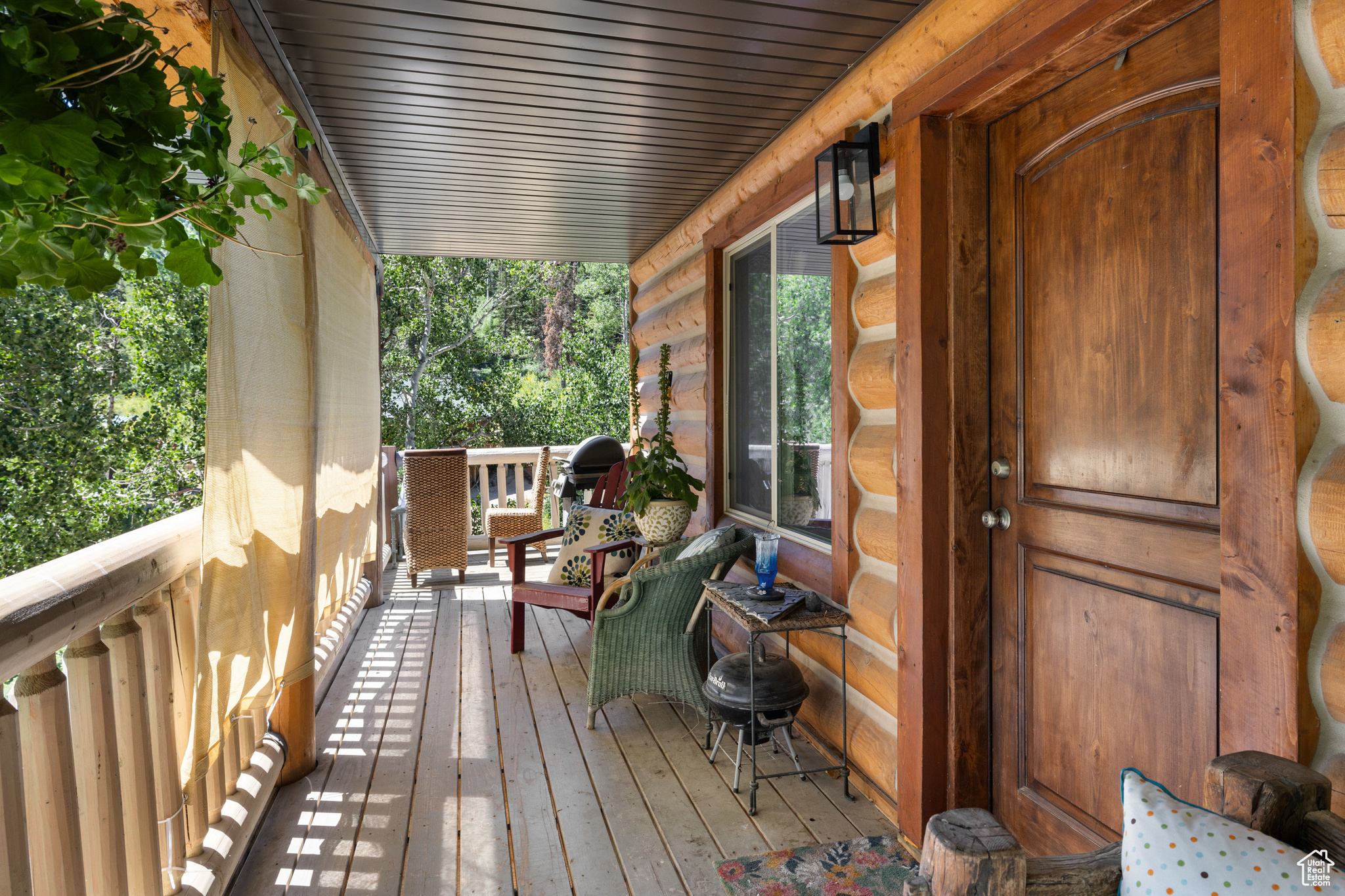 PINE MEADOW RANCH - Residential