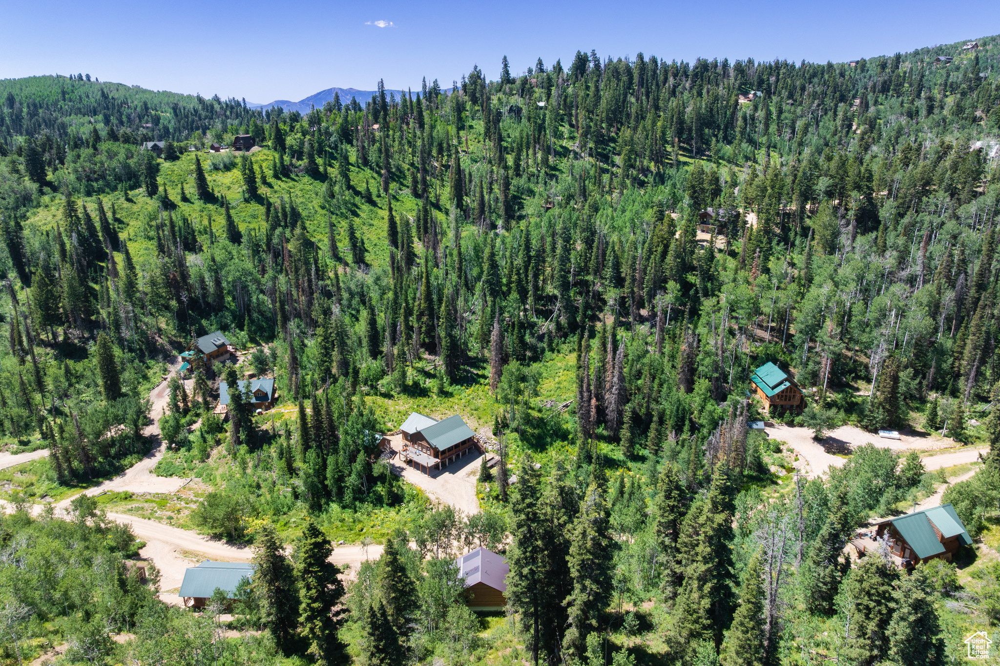PINE MEADOW RANCH - Residential