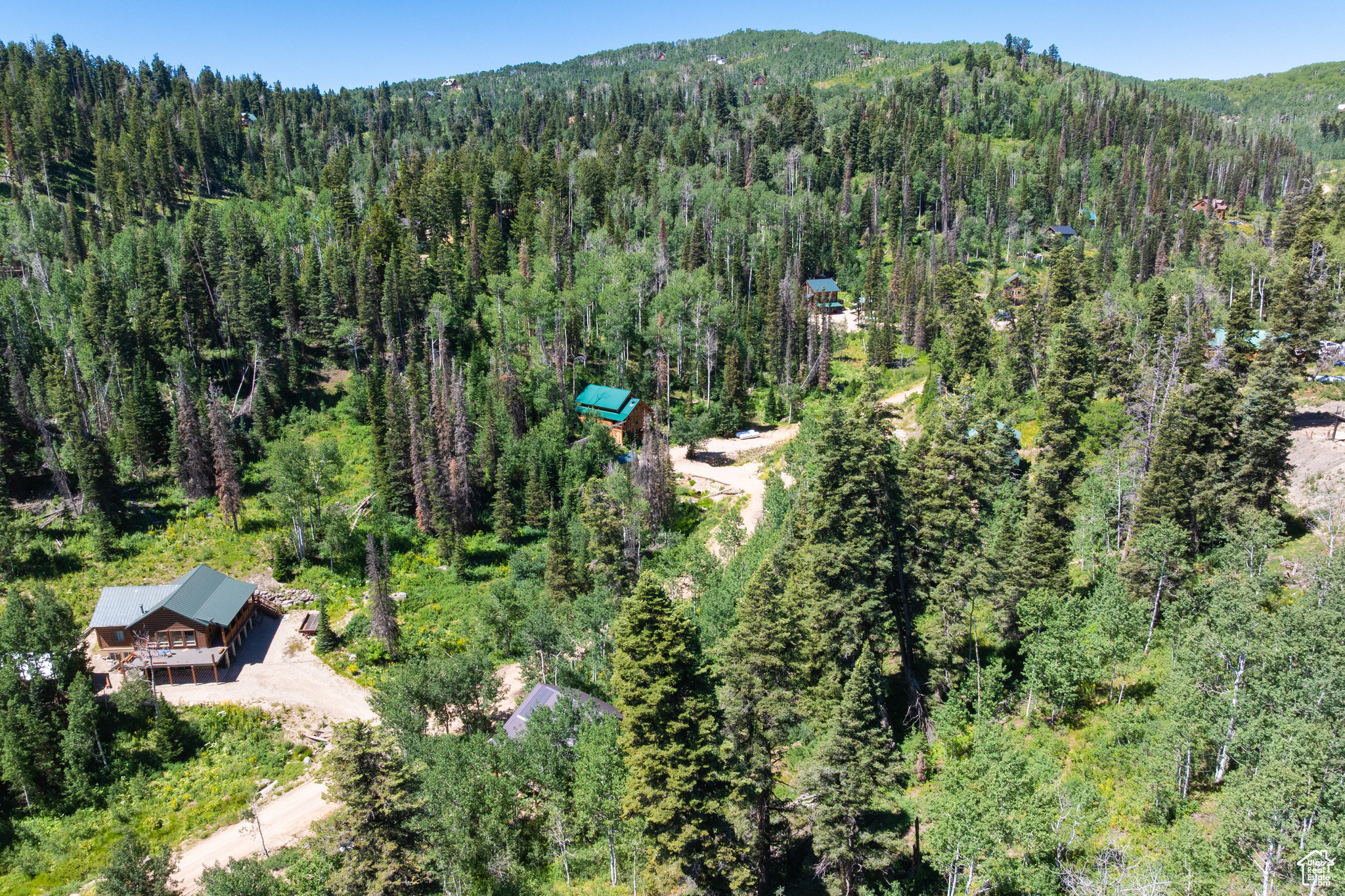 PINE MEADOW RANCH - Residential