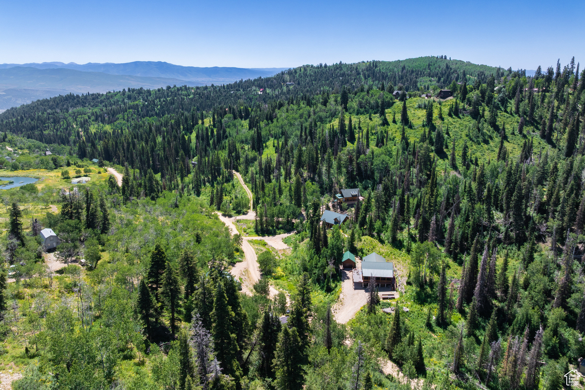 PINE MEADOW RANCH - Residential