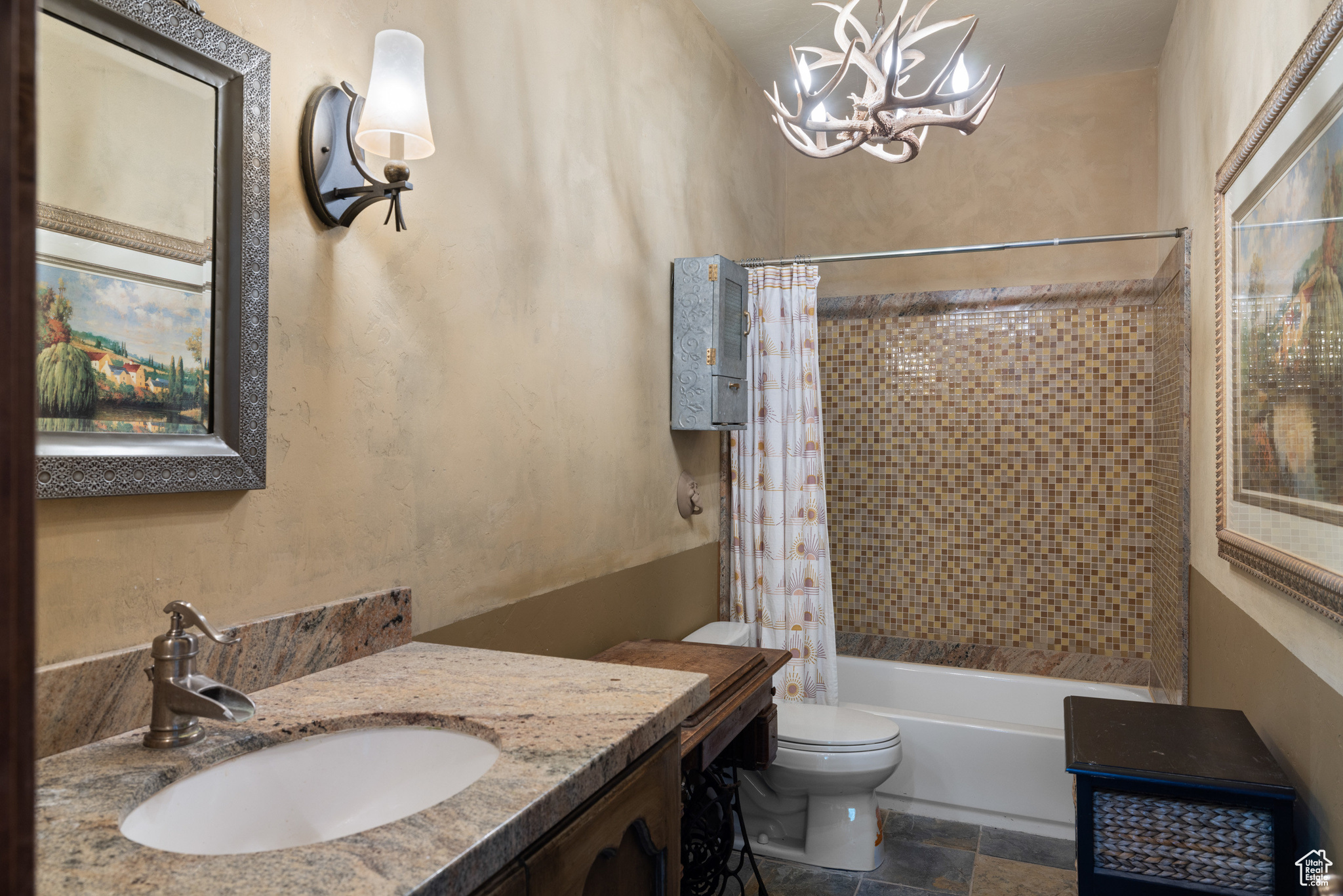PINE MEADOW RANCH - Residential