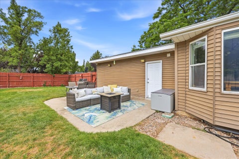 Tiny photo for 8889 S SILVERSTONE WAY, Sandy, UT 84093 (MLS # 2170194)