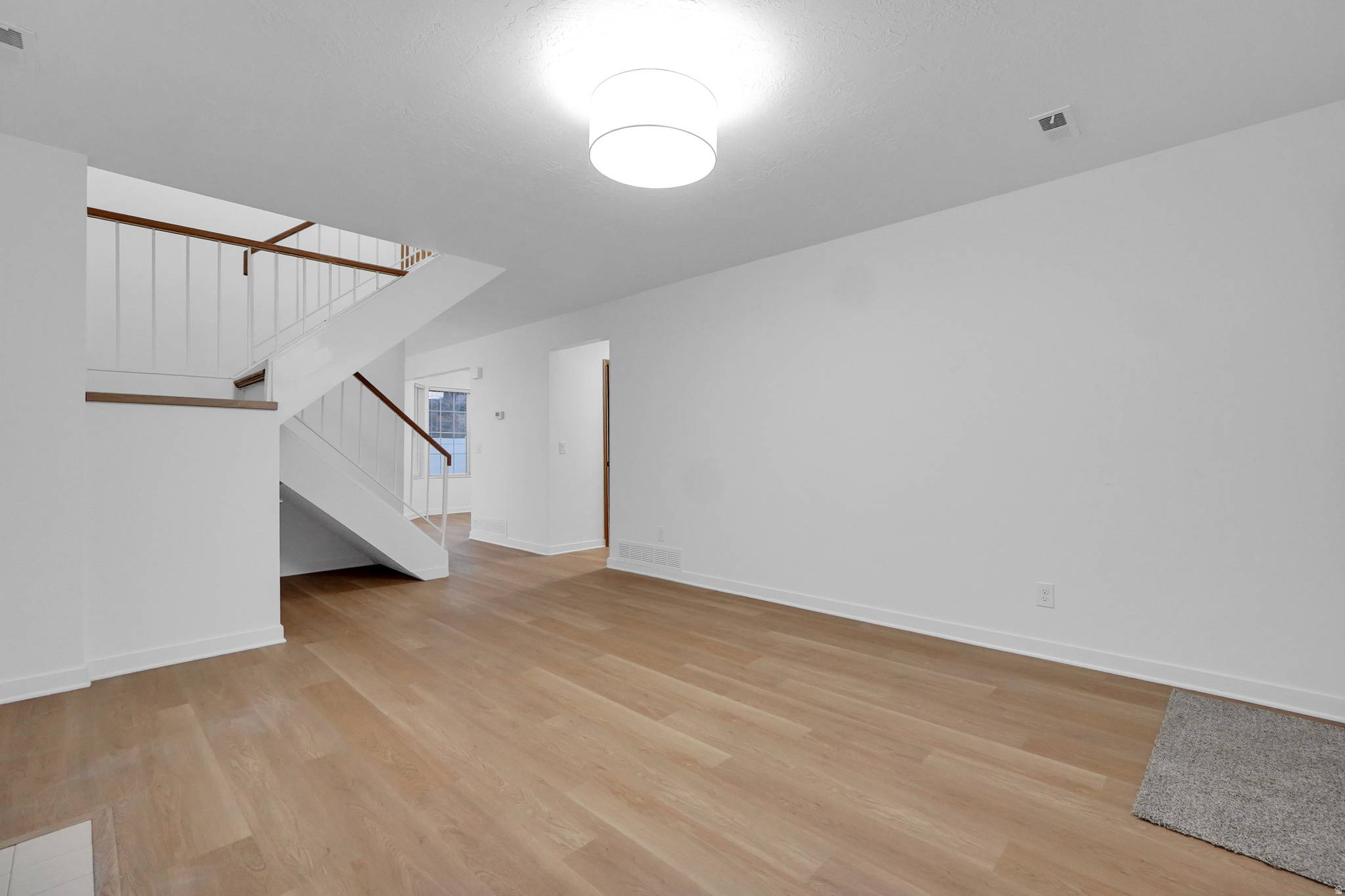 SPRING LANE CONDMN - Residential