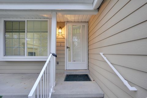 Tiny photo for 5224 S SPRING GATE DR E, Holladay, UT 84117 (MLS # 2125340)
