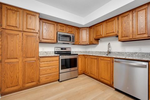 Tiny photo for 5224 S SPRING GATE DR E, Holladay, UT 84117 (MLS # 2125340)