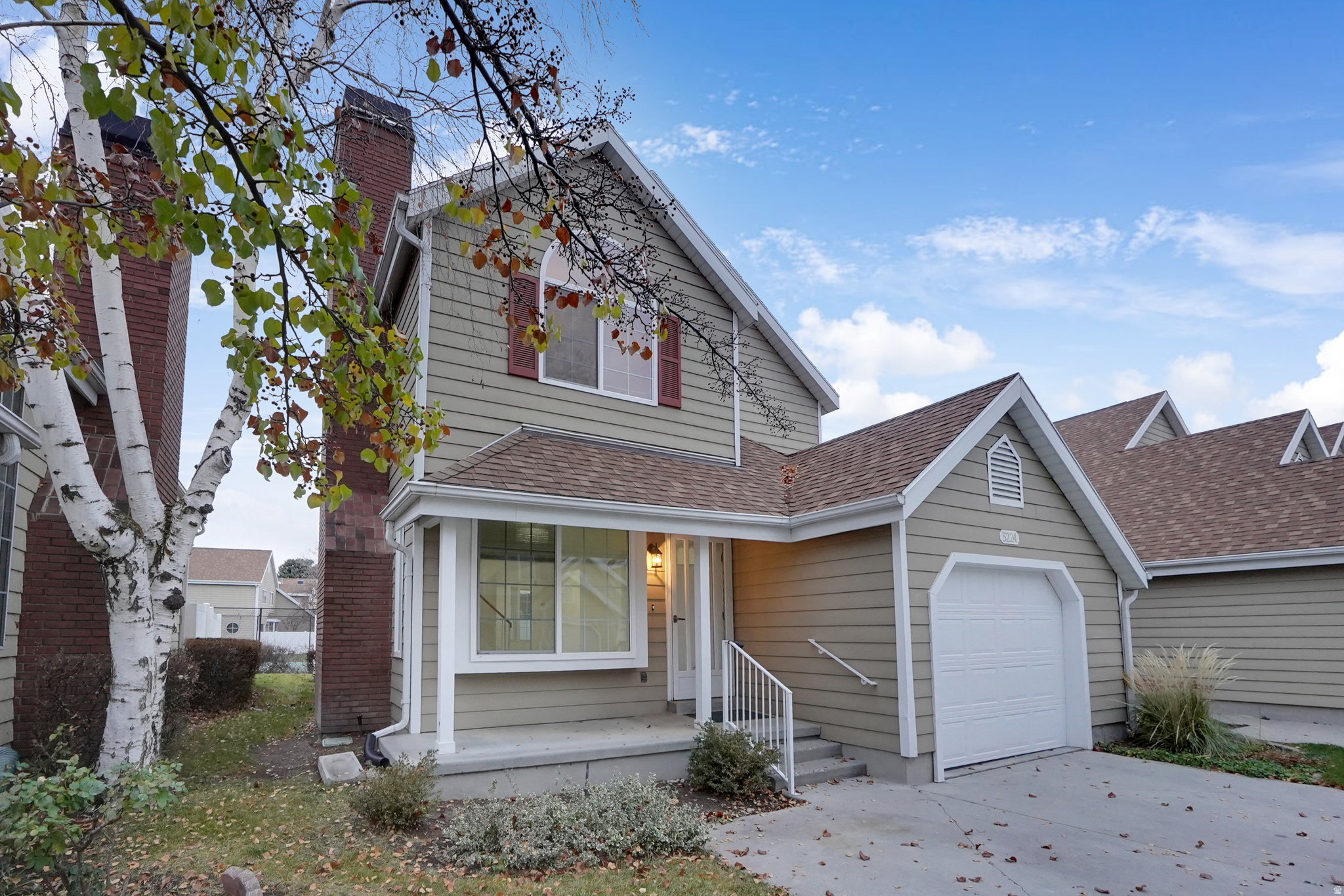 SPRING LANE CONDMN - Residential