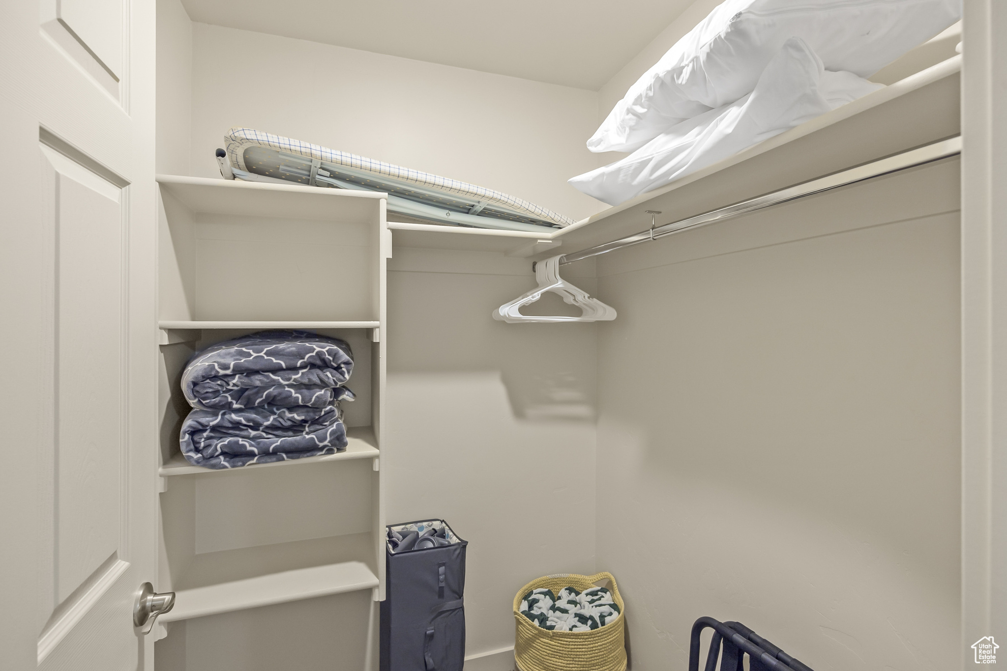 RIM VILLAGE VISTA - Residential