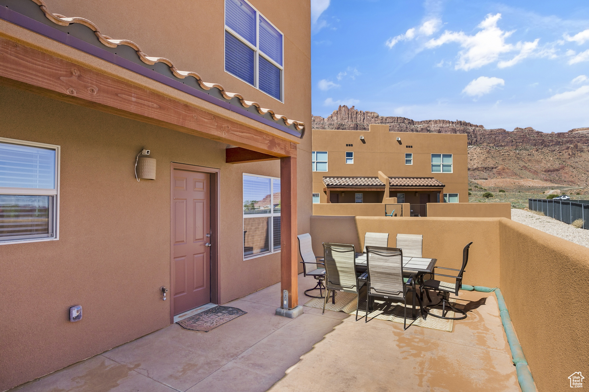 RIM VILLAGE VISTA - Residential