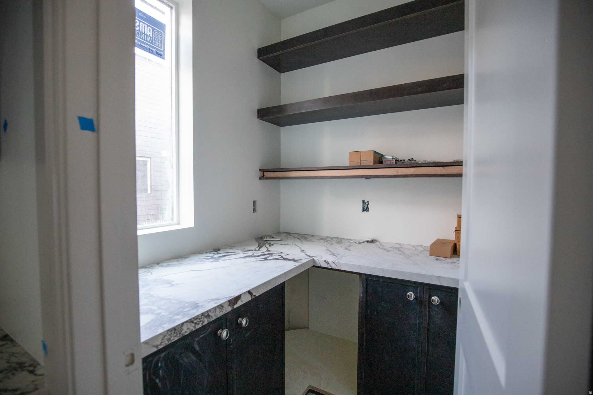 THE IRIS - Residential