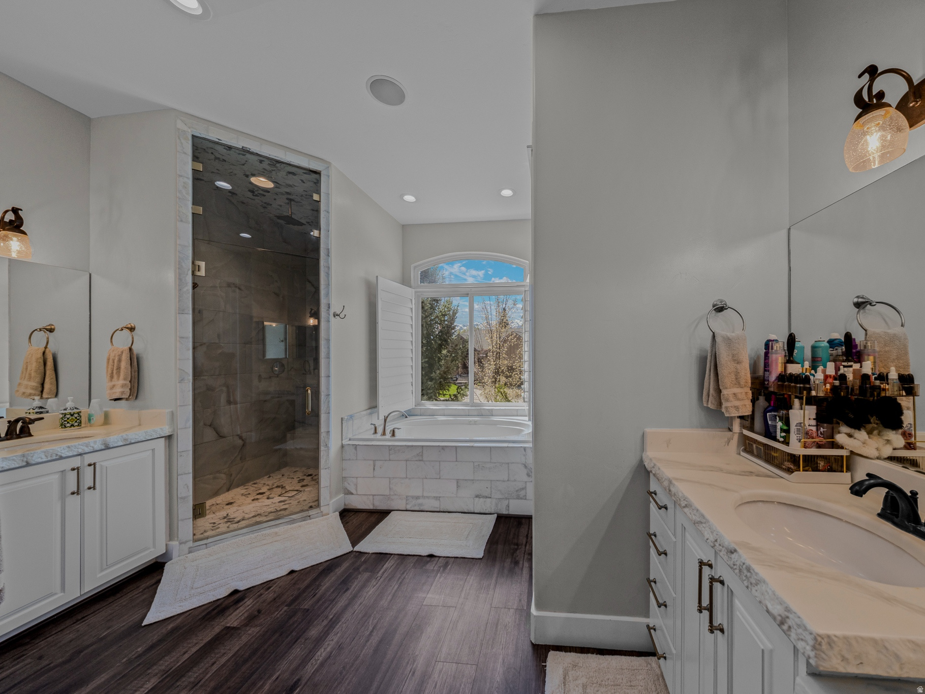 COTTONWOOD - Residential