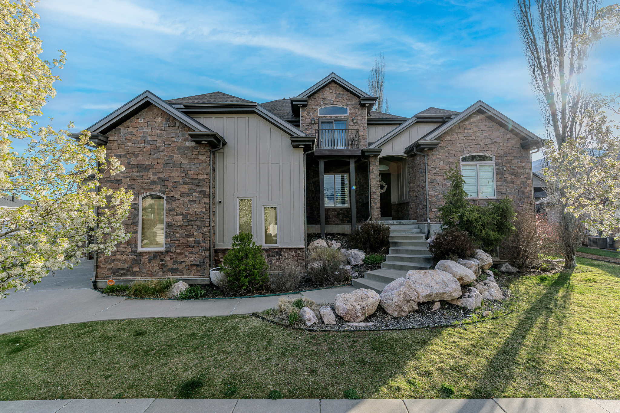 COTTONWOOD - Residential