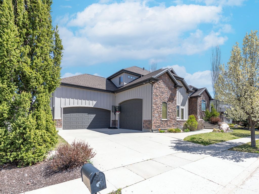 Photo of 5830 N BELMONT DR. Dr, Mountain Green, UT 84050 (MLS # 2149103)