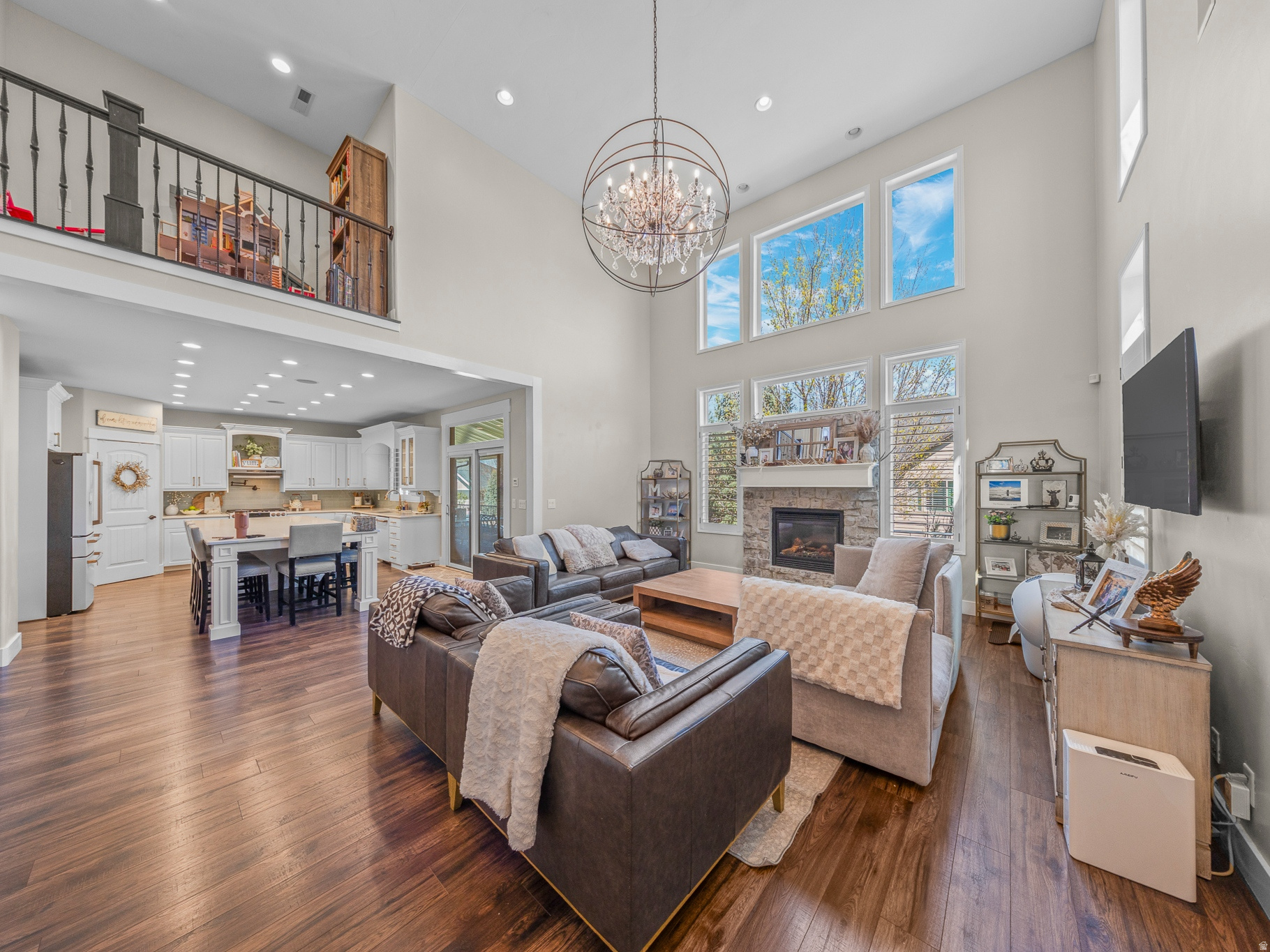 COTTONWOOD - Residential