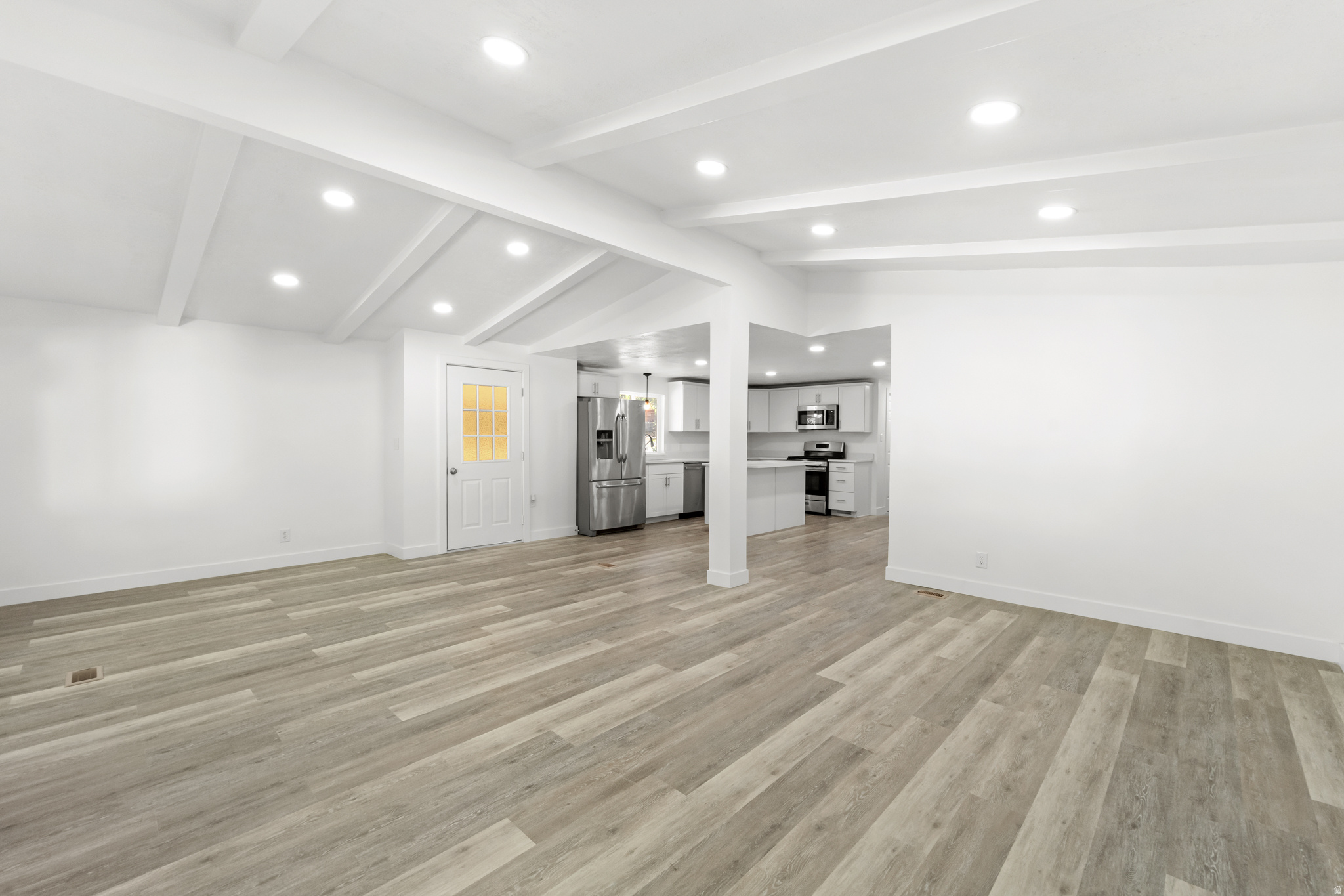 WILLOW CREEK ESTATES - Residential