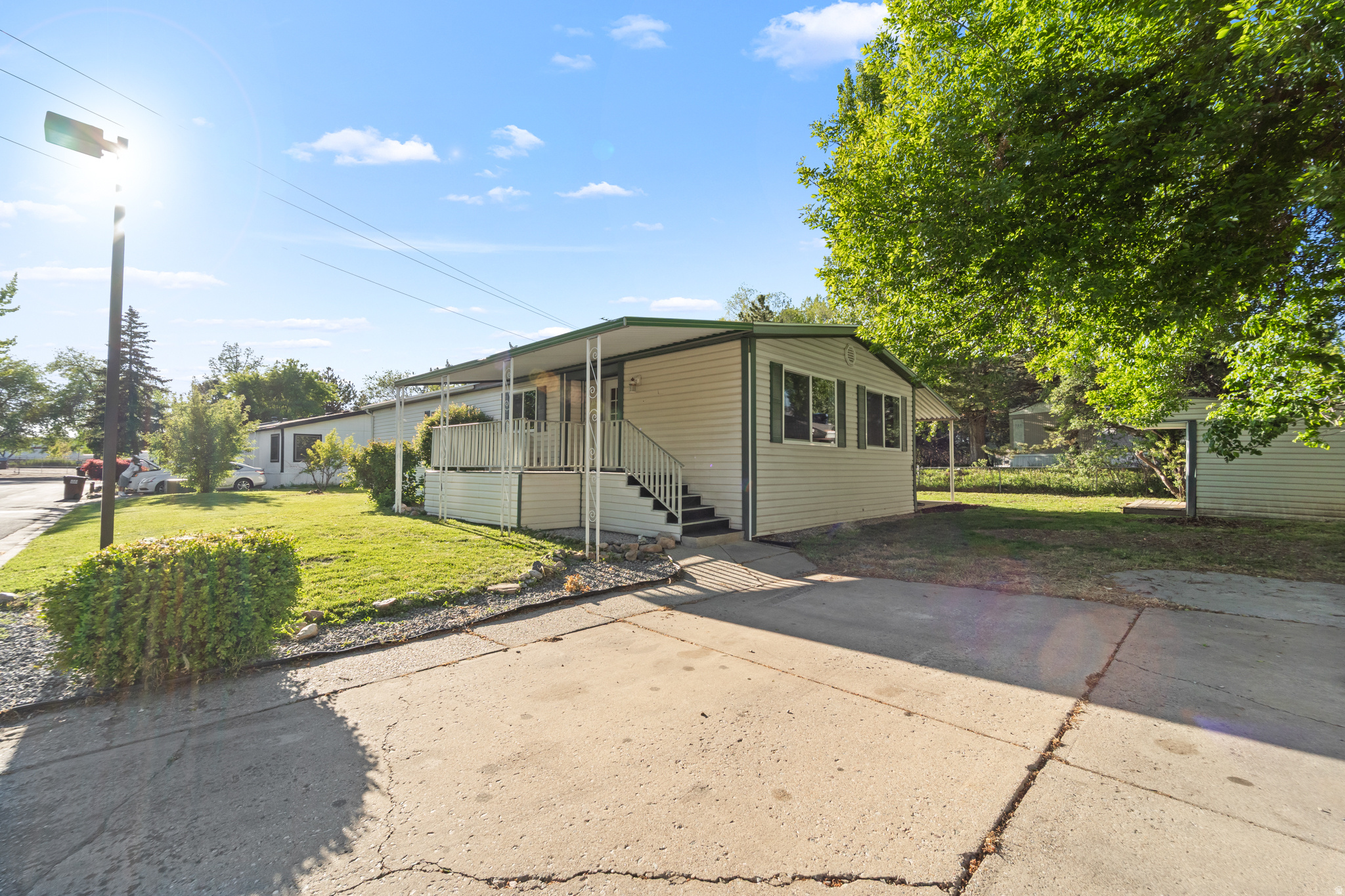 WILLOW CREEK ESTATES - Residential