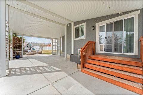 Tiny photo for 3877 W BUMPER CROP CIR, Riverton, UT 84065 (MLS # 2147621)